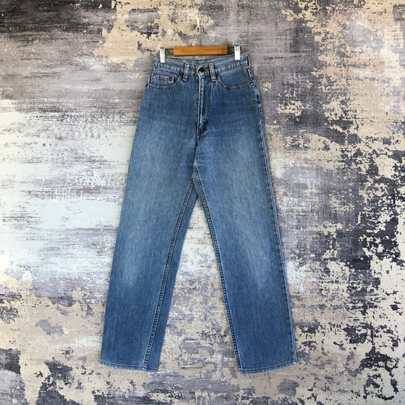 W23 Vintage Levi s 509 Stonewash Jeans 90s Womens High Rise Levis Pants Tiny Levis Faded Light Wash Levis Girlfriend Jeans Small Size 23x29 Etsy