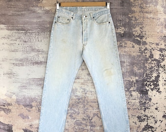 W32 Vintage Levi's 501 Sun Faded Jeans 90s Levis Mujer Pantalones de cintura alta Levis Light Stone Wash Denim Levis Boyfriend Jeans Tamaño 32x30