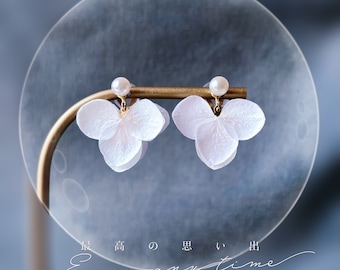 LINARIA - Clips d’oreilles pour oreilles non percées avec perle et hortensias stabilisés blanc Bijoux Mariage Bijoux mariée