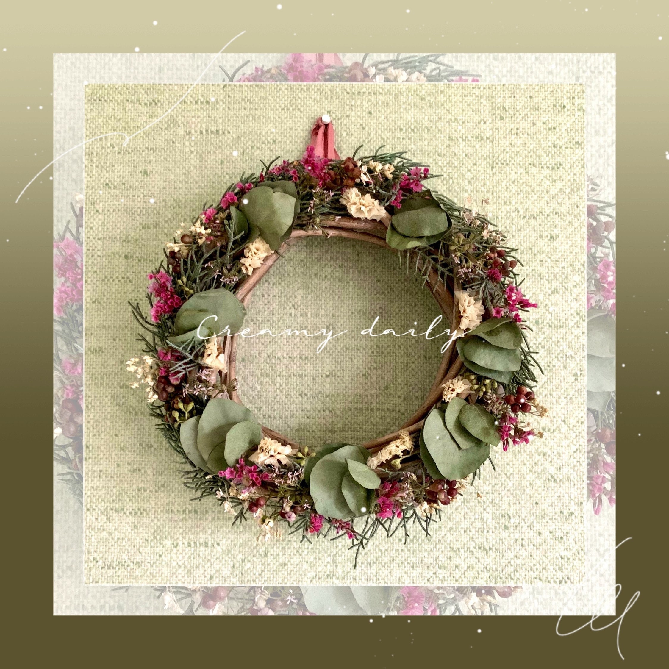 Couronne de Fleurs Séchées et Eucalyptus Décoration Murale Hana