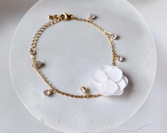 Preserved flower and rhinestone wedding bracelet, Dried flower bridal bracelet, Wedding guest bracelet, Wedding Jewelry Set - MILENA