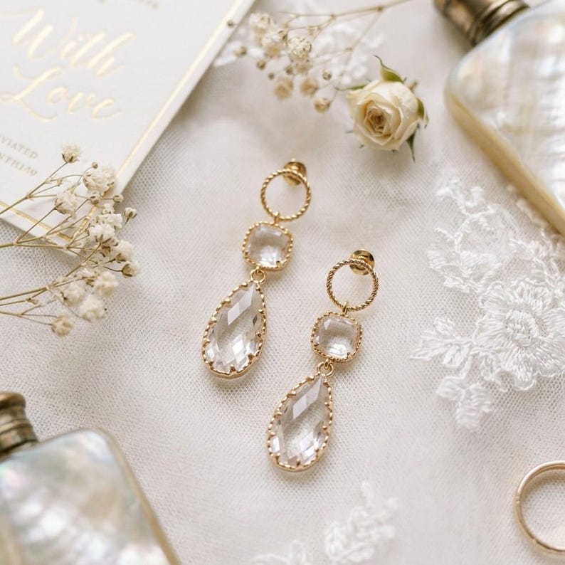 Boucles d'oreilles pendantes VICTORIA cristal goutte mariage