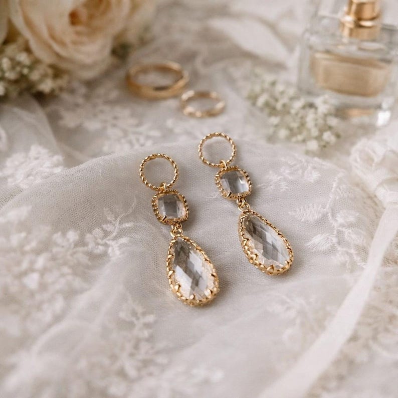 Boucles d'oreilles pendantes VICTORIA cristal goutte mariage