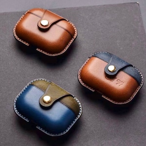 Custodia in pelle per AirPods 3a e 4a generazione AirPods Pro - 100% fatta a mano - realizzata su ordinazione