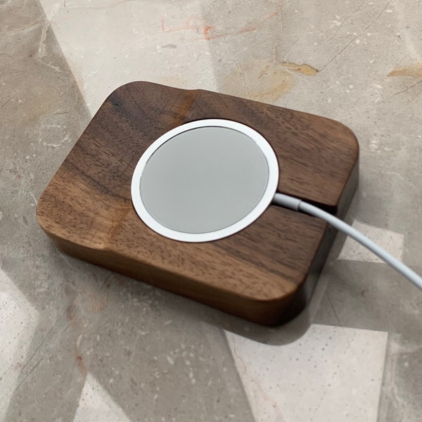 Wooden MagSafe Charger Stand | MagSafe Charger Holder