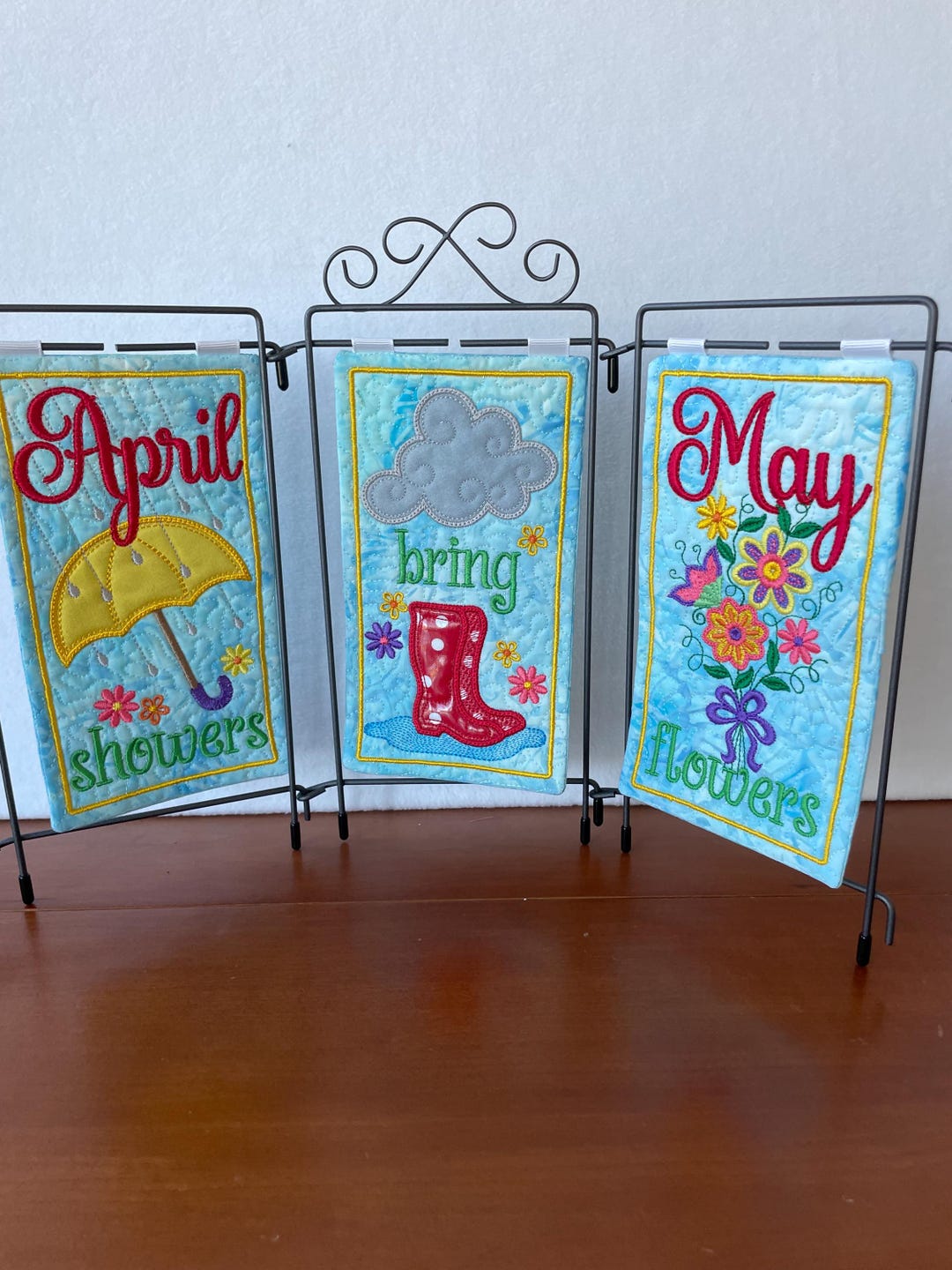 April Showers Trifold Table Decor With Stand - Etsy