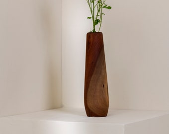 Blumenvase Unikat aus Upcycling-Holz mit Glasröhrchen Vasen für frische Blumen, Wohndeko, Knospe Vasen Boho Vasen für Blumengeschenk