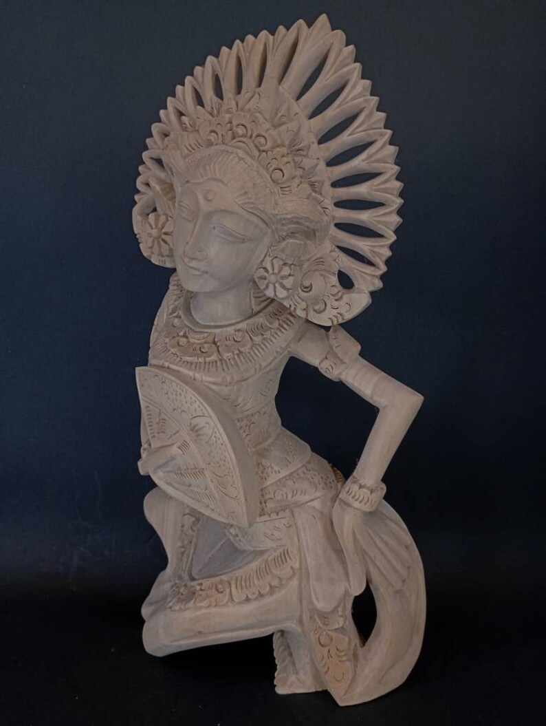 Balinese Legong Dancer Wood Statue Bali Wood Carving Sculpture Balinese Figurine Art Decor image 4