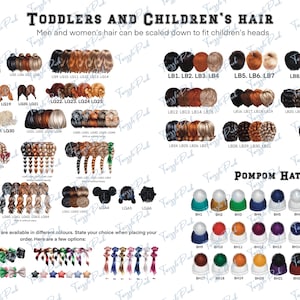 Pu&ograve; includere: Un catalogo di prodotti con acconciature e cappelli con pompon. L'immagine include illustrazioni di diversi colori e stili di capelli, dal marrone scuro al biondo, e una selezione di cappelli con pompon colorati. Il testo include "Toddlers and Children's Hair".