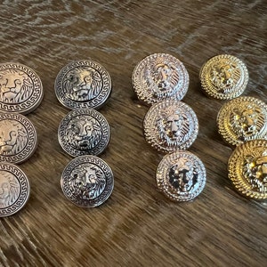 6個、ライオンヘッドボタン、プラスチック、金属、25 mm、21 mm、18 mm、ゴールド、アンティークシルバー、シャンパン、ライオンヘッドシャンクボタン