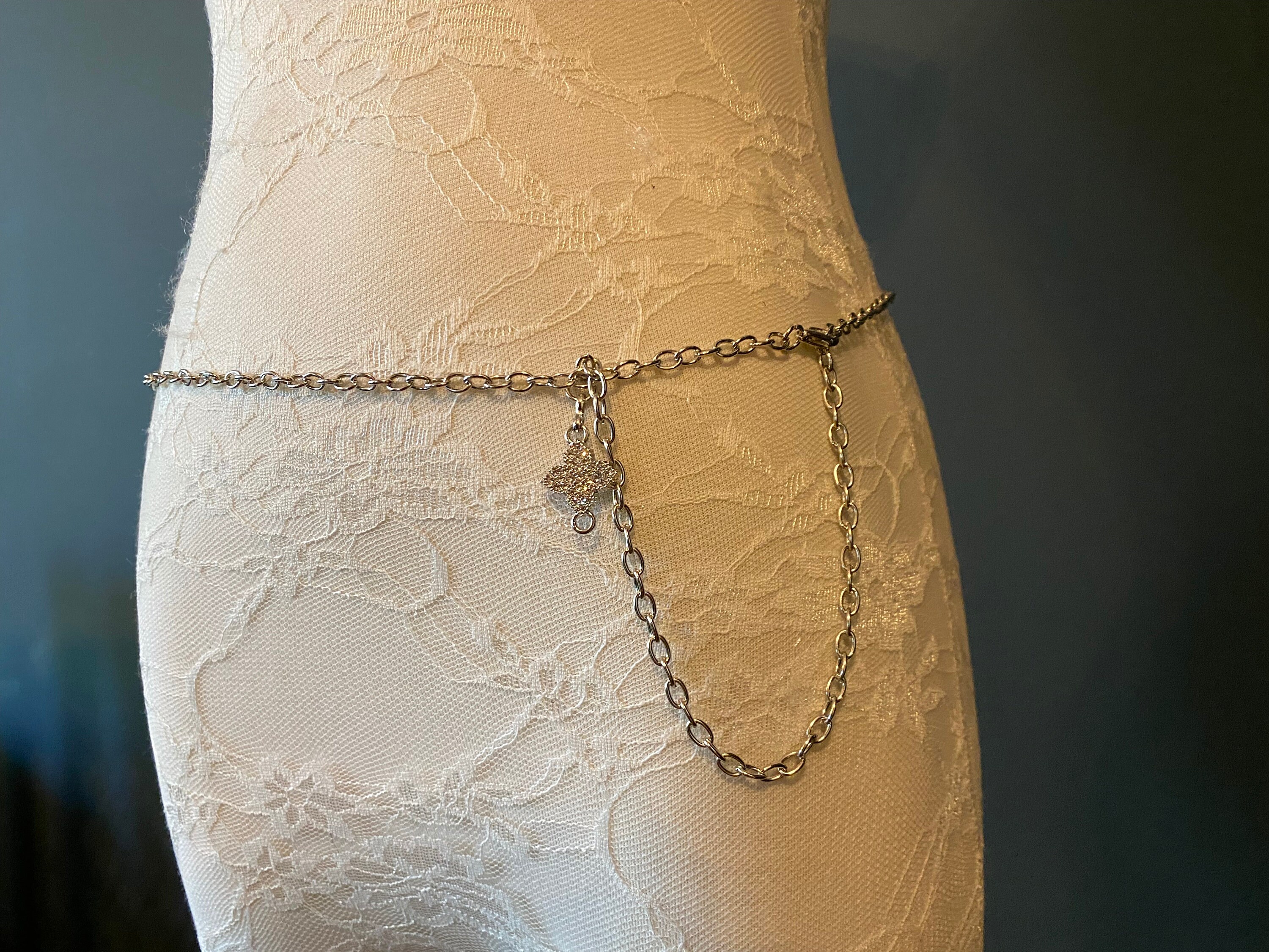 Gorg Pewter/Pink Jewel Encrusted Chain Link Belt Konstantino Gen K 2 Sterling Silver Pink Corundum Necklace  main image 4