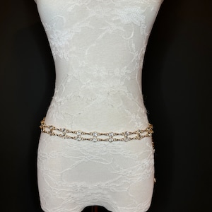 St. John Chain Link Ivory Leather Belt Mariner Links Chain Belt | White House Black Market main image 3