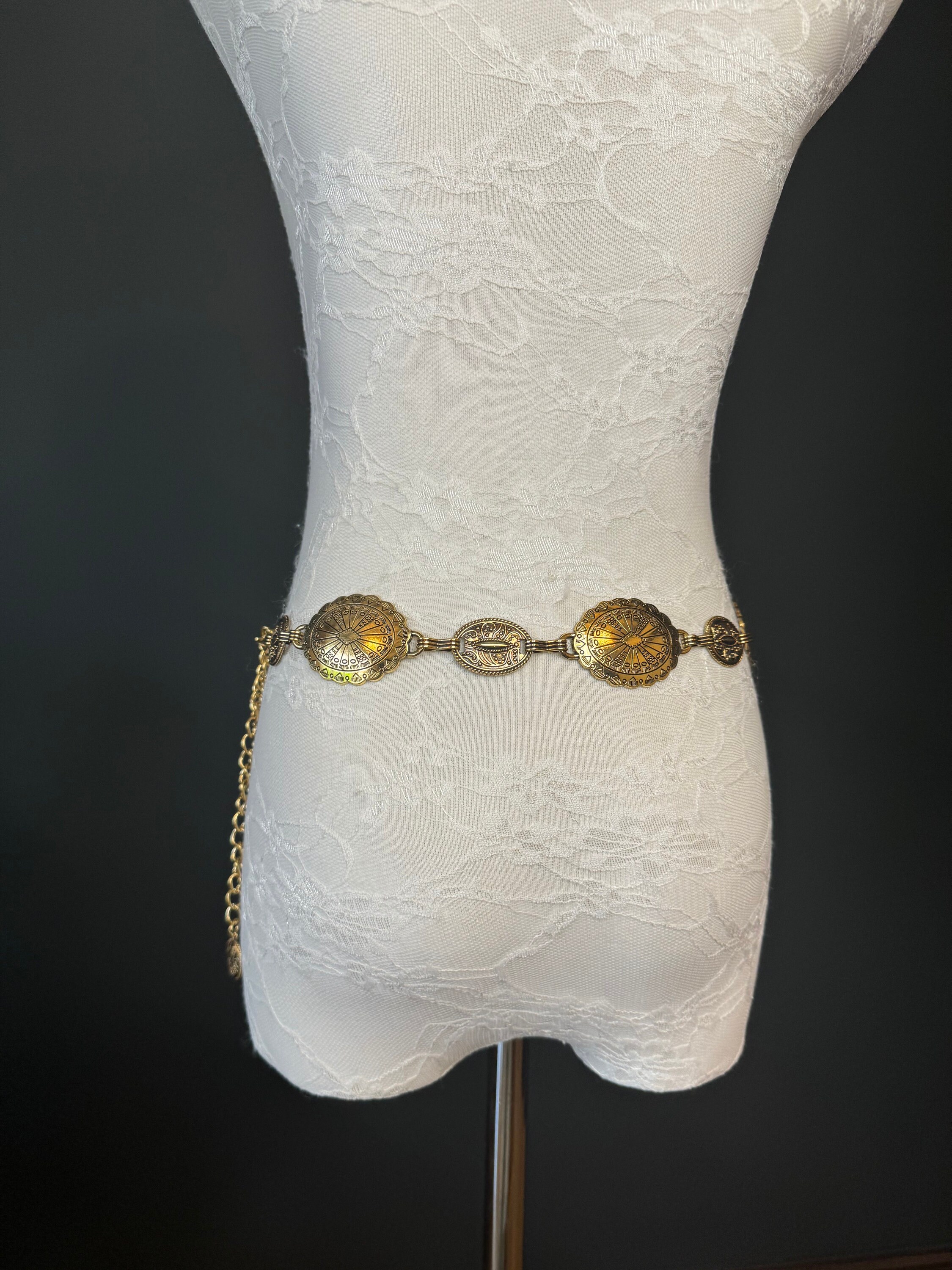 Vintage Hammered Metal Disc Chain Belt Adjustable Length Bronze & Silver Tones X-long Antique Brass Disc Belt, Silver, Metal Disc Belt  main image 3