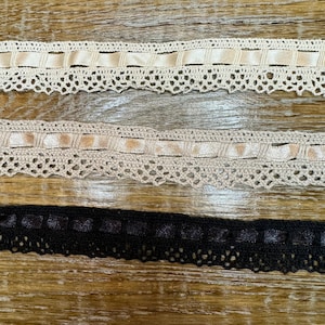 1 "breites Vintage-Stil-Band-Schlitz-Baumwollspitzenbesatz, Schwarz, Creme, Stein, Ecru, Weiß, Minze, Koralle Baumwollspitze, 22 "breit