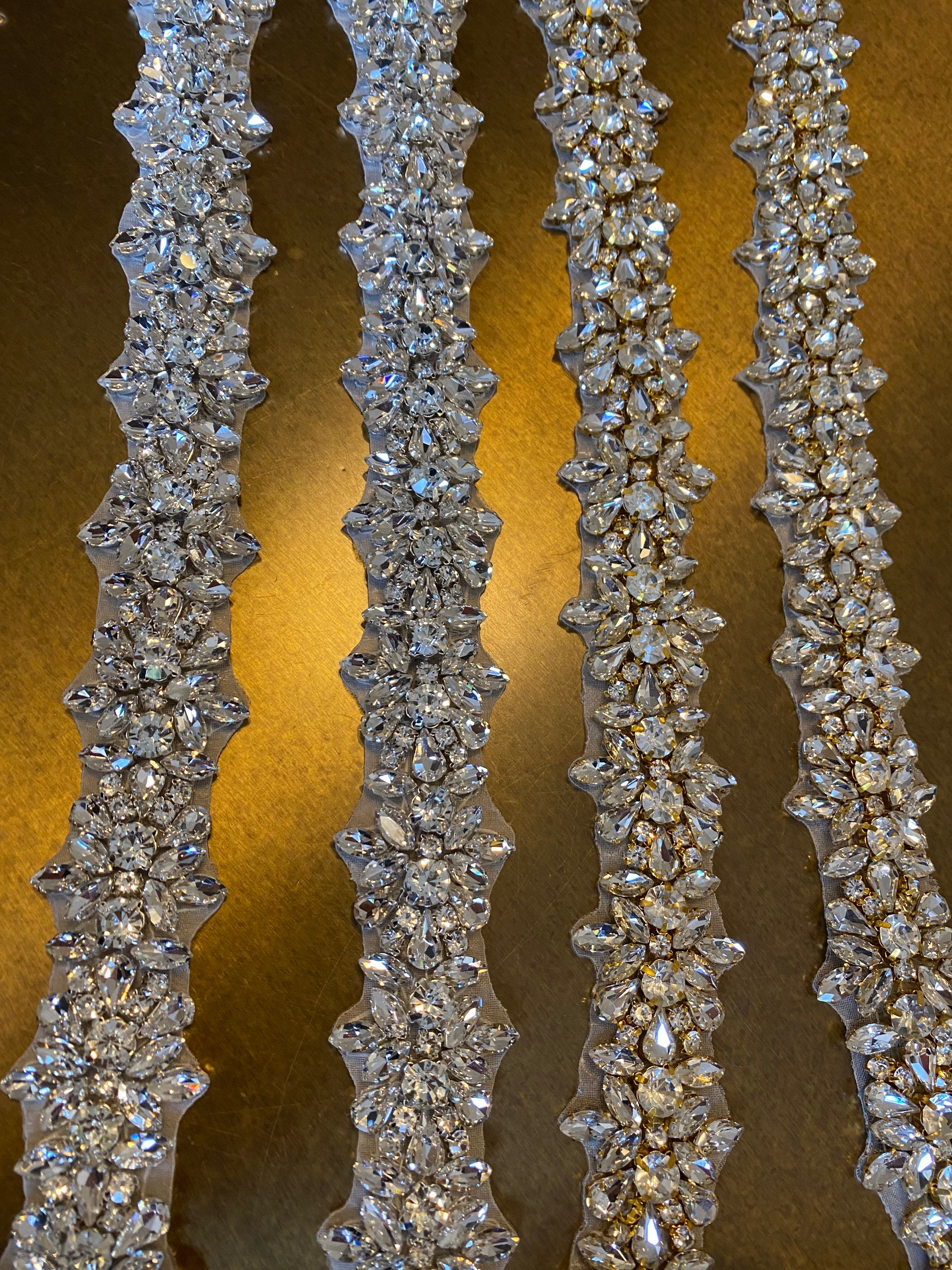4200 piezas de diamantes de imitación planos para manualidades, cristales  redondos para ropa 1.5 mm - 4.8 mm, 6 tamaños
