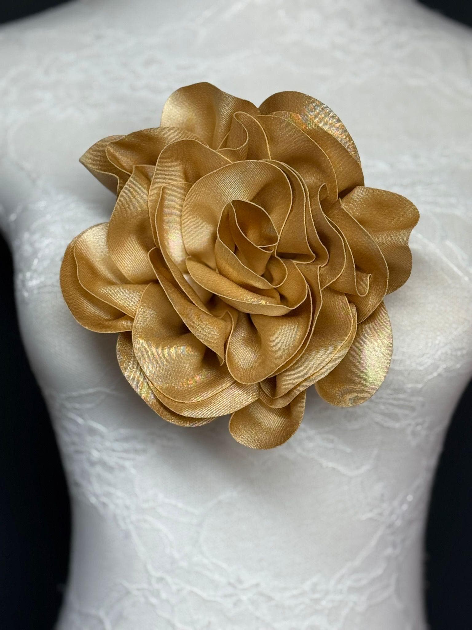 Gold Flower Brooch UK
