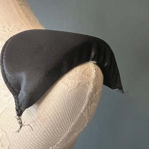 1 pair, Deep Covered Shoulder Pads, 2cm Thickness, Black, Ivory, Blazer, Coat, Dresses, Tailors, 2cm Depth, High Quality, UK Made