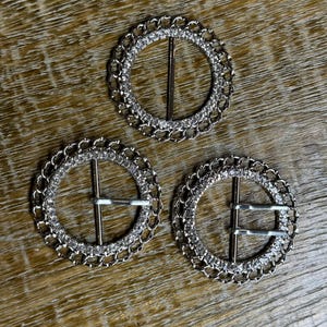 Strassschnalle, Silber Diamanté Schnalle, 2 1/4 ”Schnalle, 6,25 cm rund, Schiebeschnalle, Gürtelschnalle, Basteln, Karten, Schnalle, 4 cm Mittelstange