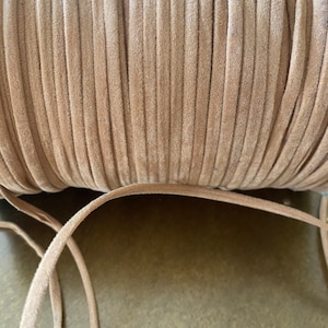 Cordon plat en faux suède 10 m, fabriqué au Royaume-Uni, qualité, beige clair