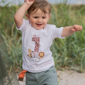 T-Shirt Anniversaire Chemise Personnalisé Anniversaire Enfant Garçon Fille Jungle Animaux Safari Girafe Zèbre Lion Wild One image 2