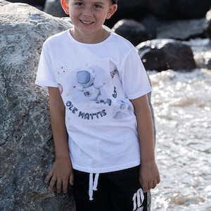Bügelbild mit Wunschname und Alter personalisiert Geburtstagsshirt Astronaut Weltraum Rakete Planeten Weltall