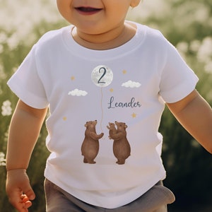 T-Shirt Geburtstagsshirt personalisiert Geburtstagskind Junge Mädchen Dschungeltiere Bär Mond Mama und Baby Bild 2