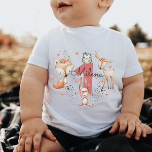 T-shirt verjaardag shirt gepersonaliseerde verjaardag kind feestvarken meisje bosdieren dragen herten vos uil roze afbeelding 1