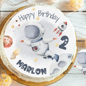 Decorazione per torta astronauta con nome – immagine di zucchero spazio compleanno bambino – immagine di razzo pianeta fondente
