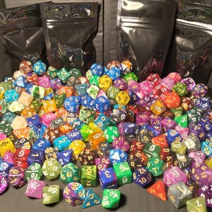 Random Polyhedral Dice Surprise Bag | D&D | DnD | Dungeons and Dragons | Pathfinder | Wizkids | Tabletop | RPG