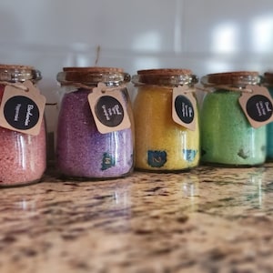 D&D Bath Salts with Hidden 7-Piece Dice Set: RPG Gamer Gift, Class-Scented