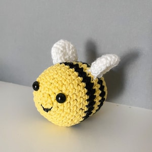 Crochet bee, adorable crochet bee plushie, crochet bumblebee stuffed animal, handmade bee toy, tiny stuffed crochet bee, fuzzy bumblebee,