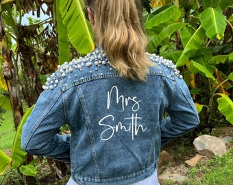 Pearl Bride Denim Jacket, Customised Bride Denim Jacket, Bride Jacket, Mrs Jacket, Mrs, Wedding Day, Custom Denim, Bride Gift