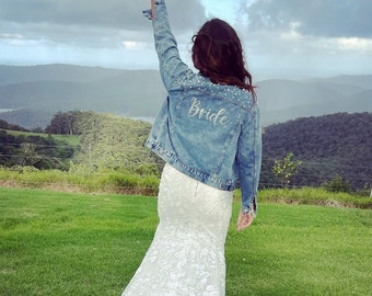 Bride Customized Pearl Denim Jacket, Denim Jacket, Bride Jacket, Mrs Jacket, Mrs, Wedding Day, Custom Denim, Pearl Denim Jacket, Bride Gift