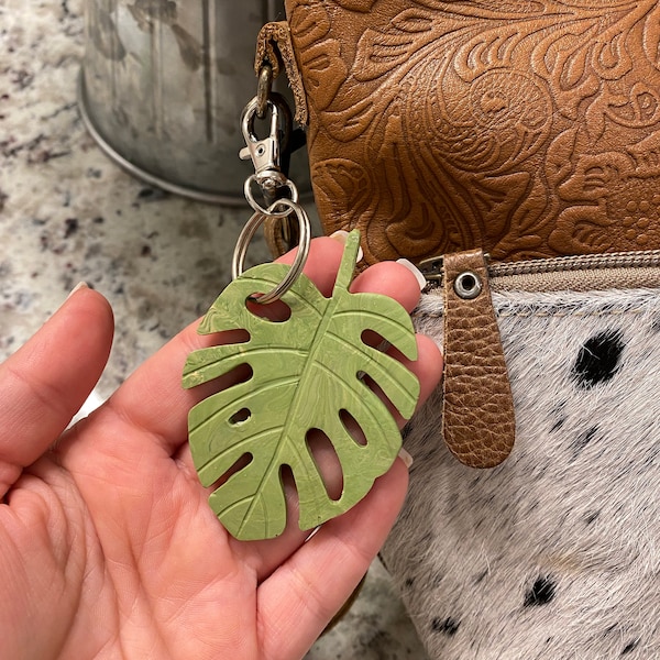 Monstera Leaf Key Chain | Monstera Leaf Macramé Key Chain | Macramé Key Chain |  | Polymer Clay Key Chain | Plant Key Chain | Plant Lover