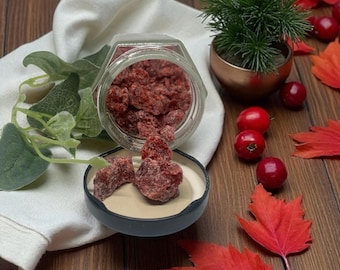 Cranberry Woods Wax Crumbles: Rustic Scented Wax Melts in Glass Jar