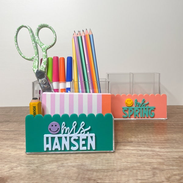 TEACHER DESK ORGANIZER - Custom / Personalized Pencil Pen Storage Holder - Clear Acrylic + Smiley Name