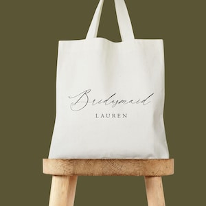 Bridesmaid Name Tote Bag - Minimal Monogram Tote - Wedding Welcome Bag - Bachelorette Party Tote - Minimal Bridesmaid Tote - Bridesmaid Gift