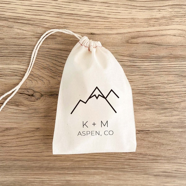 Mountain Wedding - Altitude Kit - Wedding Welcome Bag - Ski Mountain Favor Bags - Custom Wedding Favor - Wedding Guest Gift - Bridesmaid