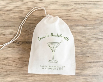 Hangover Kit Favor Bag: Personalized Martini Design (Muslin Drawstring)