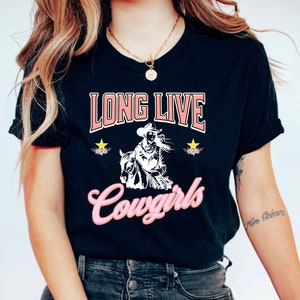 Cowgirl Shirt Western T shirt Gift for Women Country Tshirt Country Music T-shirt Cute Retro Shirt Country Girl Shirt Country Music Shirt