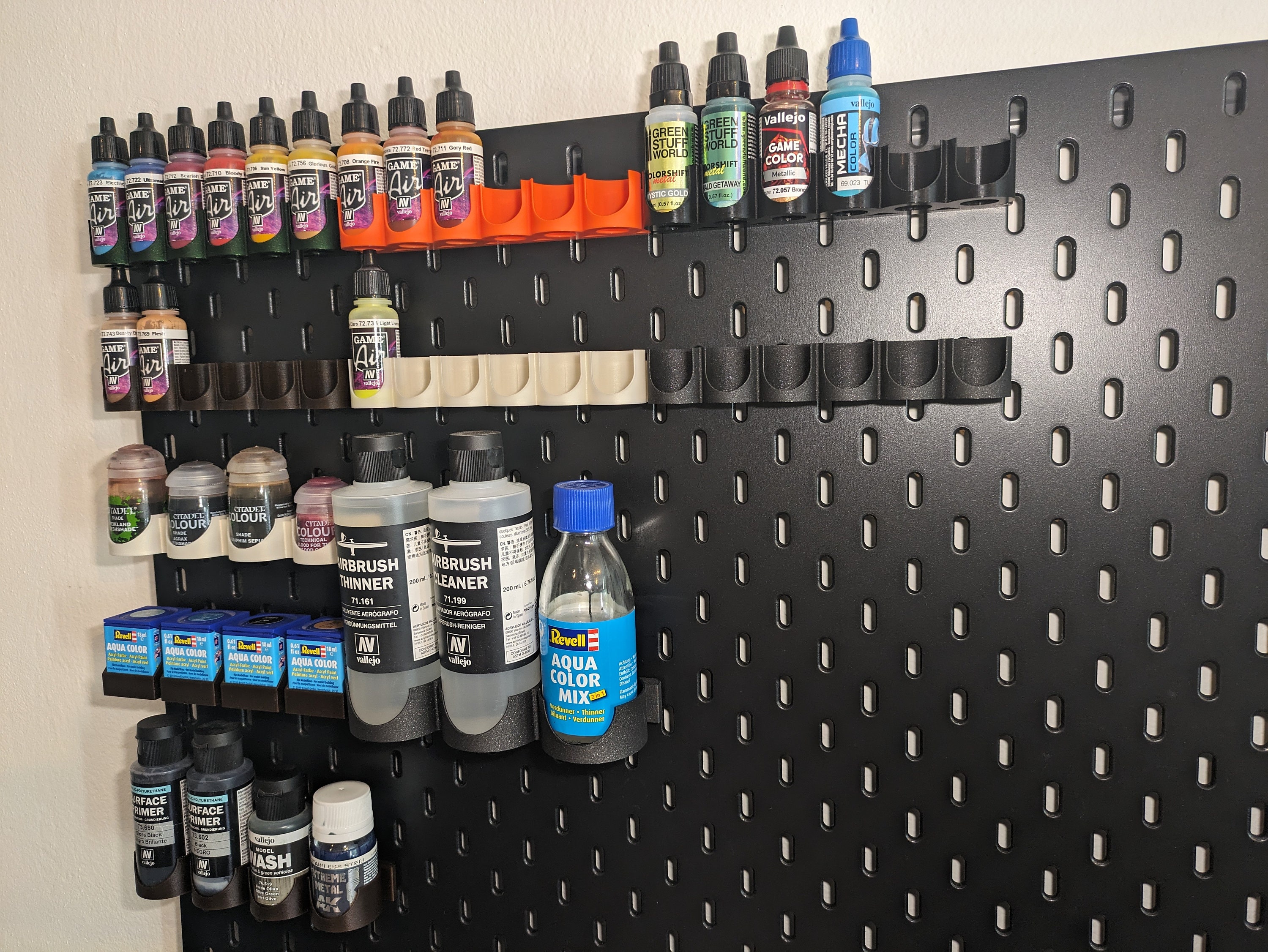 Paint bottle holder for IKEA Skadis /Vallejo/Army Painter/Revell/Citadel/Green Stuff World/Games Workshop/Vallejo wash/ Pegboard Paint rack