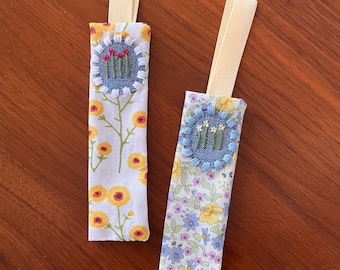 gesticktes Blumen Lesezeichen