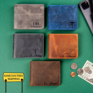Regalo para médico / Regalo de graduación para hombre / Regalo de graduación de la facultad de medicina / Regalo personalizado para médico / Cartera de cuero para nuevo médico