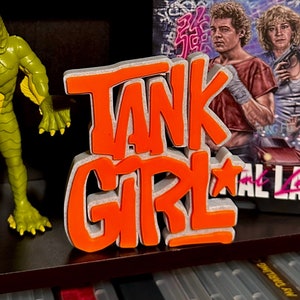Tank Girl Sign / Logotipo de ciencia ficción / exhibición de librería / exhibición de estante