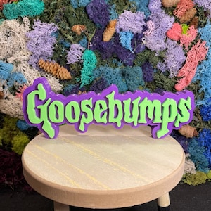 Goosebumps logo / bookcase display / shelf display