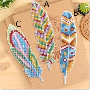 Feather bookmark DIY
