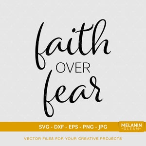 Op de afbeelding: Zwart-wit kalligrafie ontwerp met de tekst "faith over fear".
