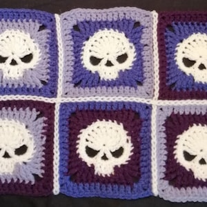 Crochet pattern - Skull granny square