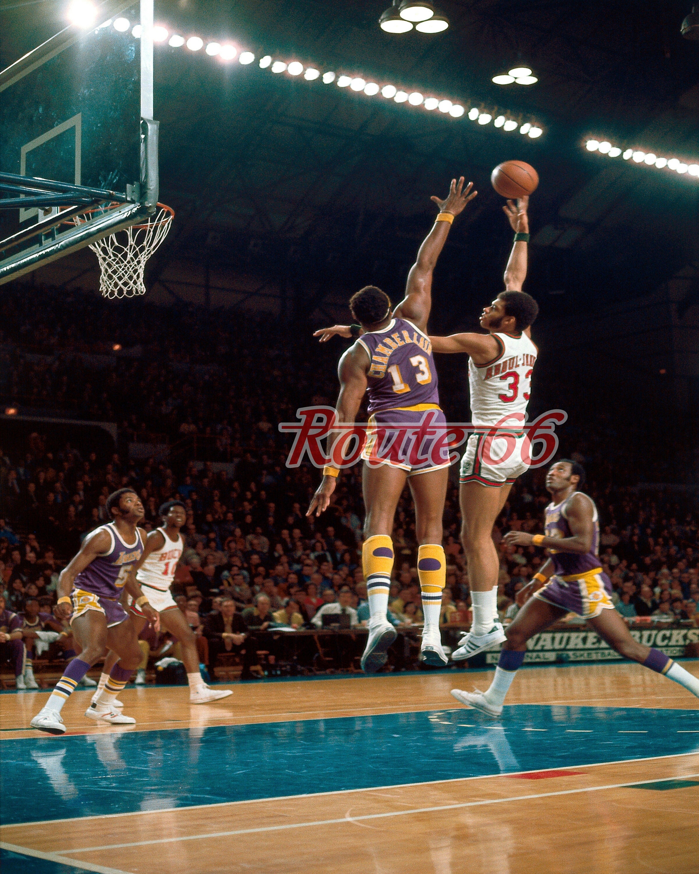 NBA Kareem Abdul Jabbar Milwaukee Bucks Wilt Chamberlain LA Lakers 8 X 10  Photo