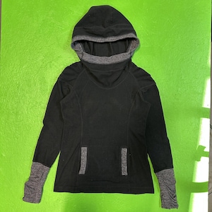 Lululemon Pullover Womens 6 Fleece Hooded Thumbholes Athleisure Hoodie
